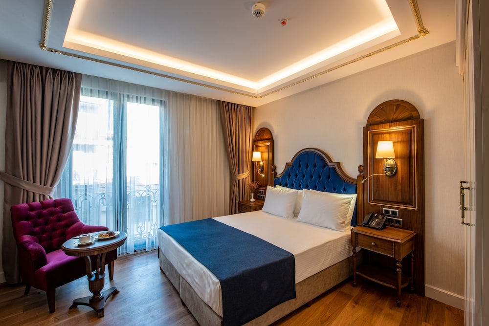 Deluxe Double Room, 1 King Bed, Sea View photo 3