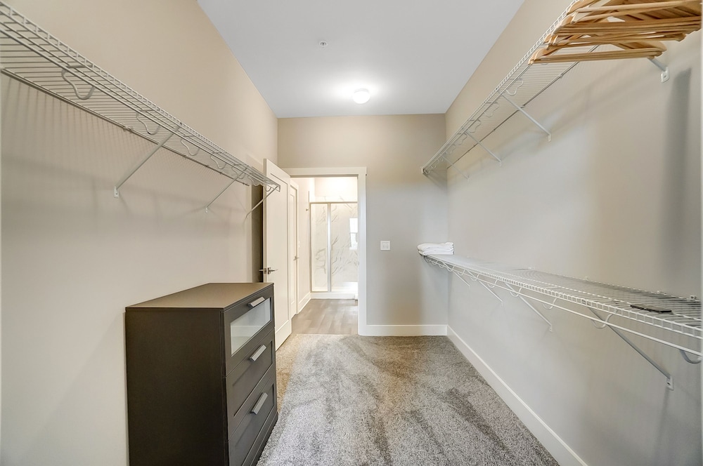 Opulent Corner 2BR Near OSU w Garage Parking, Zdjęcie 22