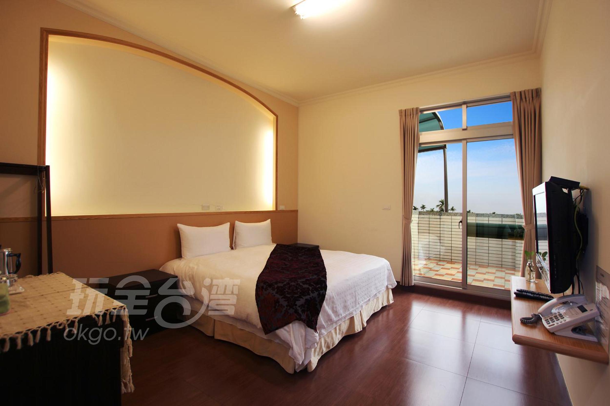Double Room with Balcony photo 2