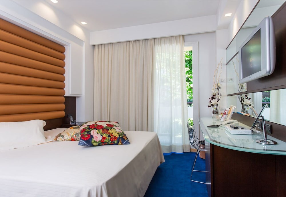 Presidential Suite photo 3