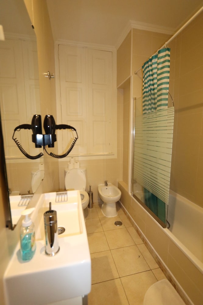 Basic Double Room, 1 Double Bed, City View photo 3