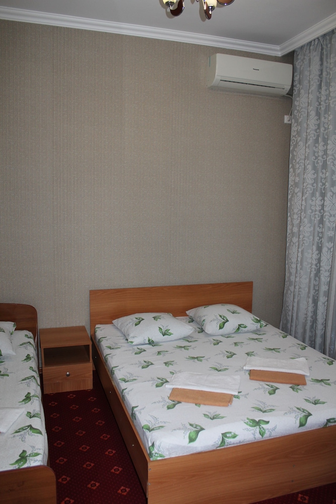 Superior Triple Room photo 2