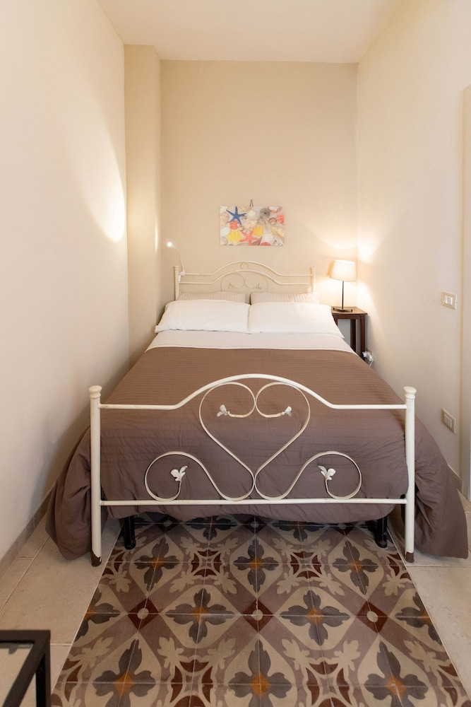 Basic Room photo 1