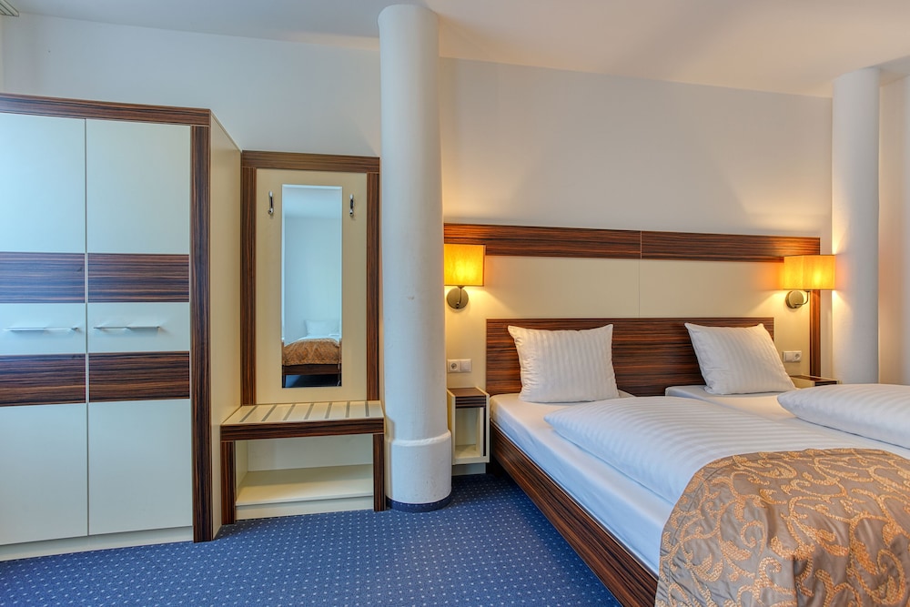 Family Room, 1 Double Bed with Sofa bed photo 2