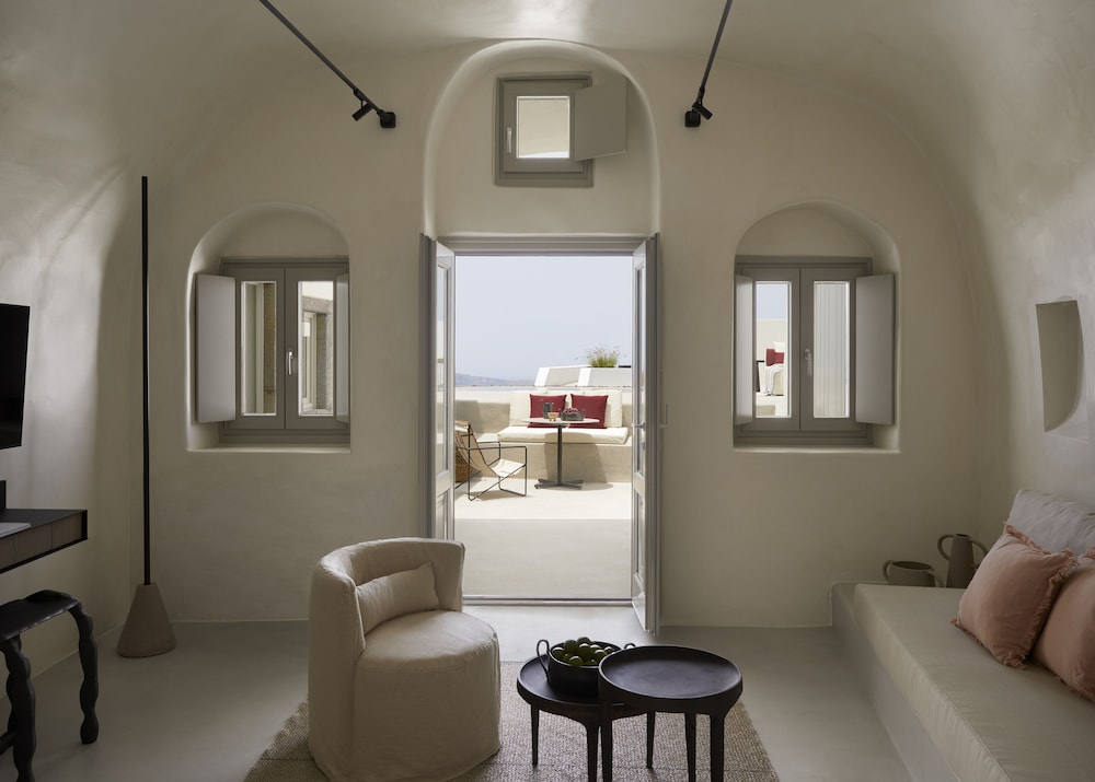 Atoles Villa with Private Pool and Caldera View - Photo 1