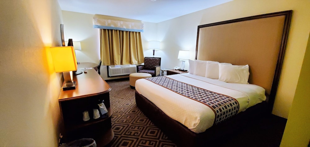 Travel Inn & Suites - Sikeston/Miner (i-55 Exit-67), Photo 6