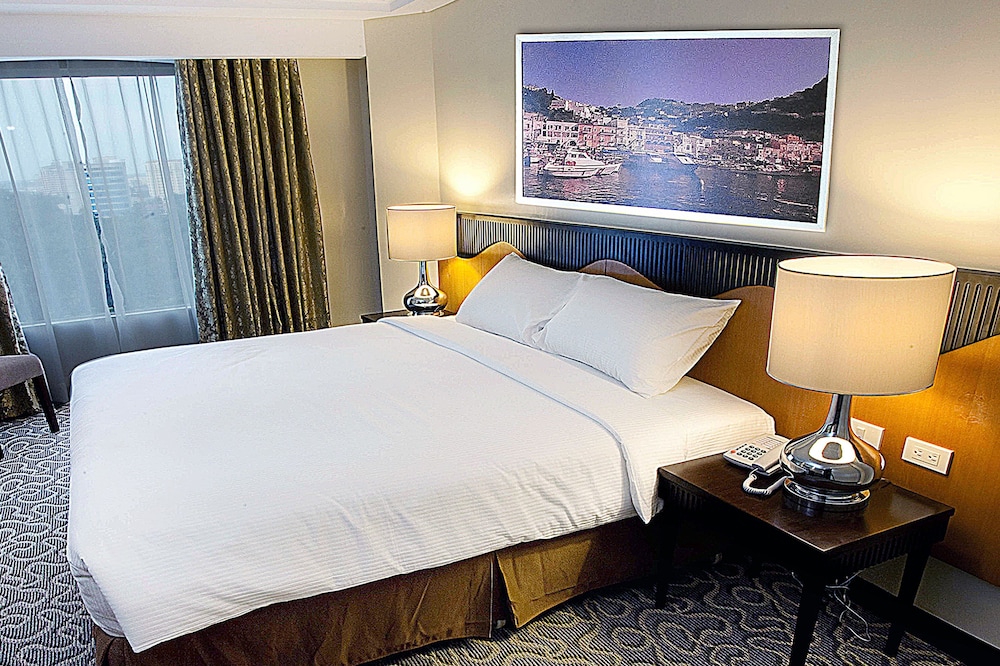 Deluxe Single Room - Photo 8