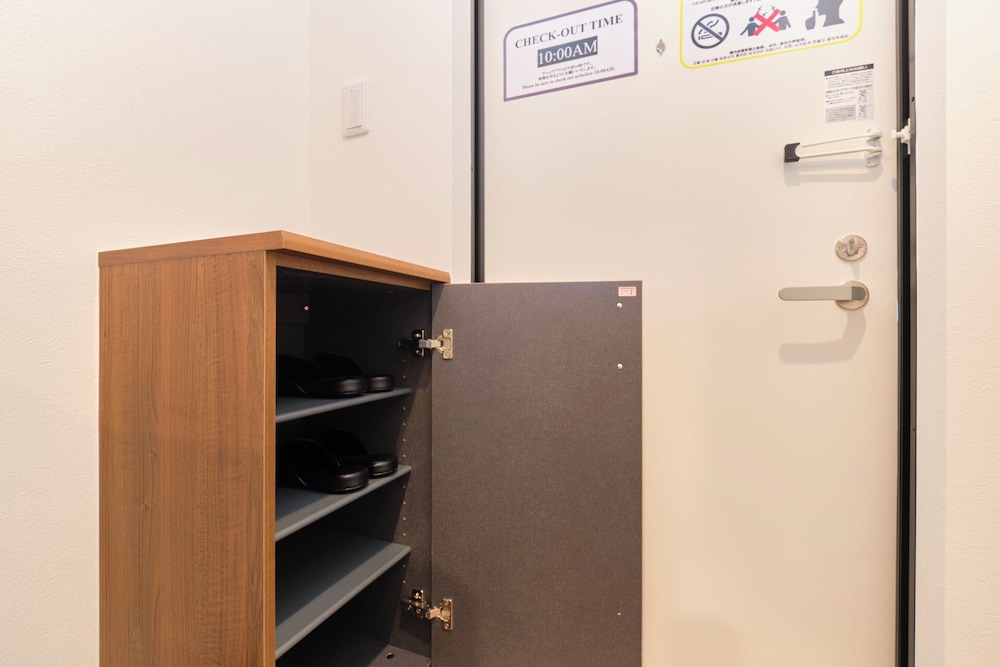 B (2-person Accomodation), Non Smoking