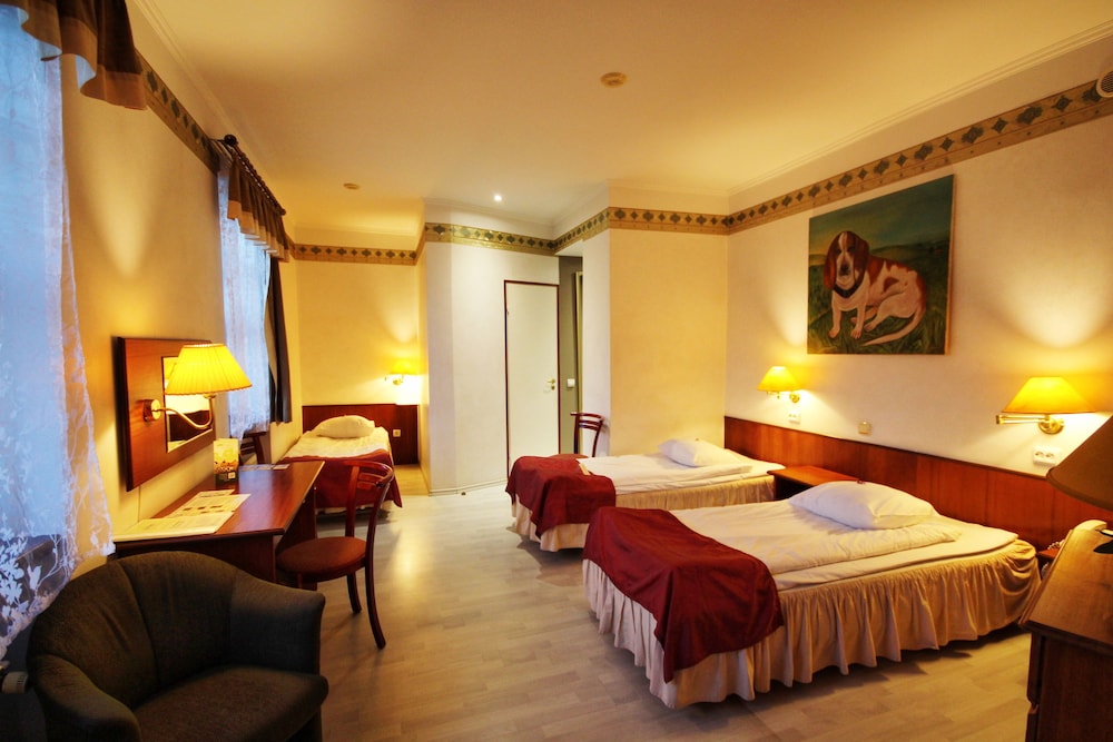 Triple Room - Photo 1