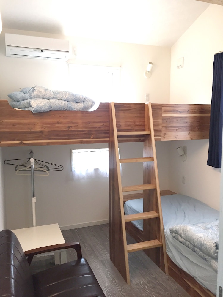Bunk bed style Twin Room, Non Smoking - Photo 12