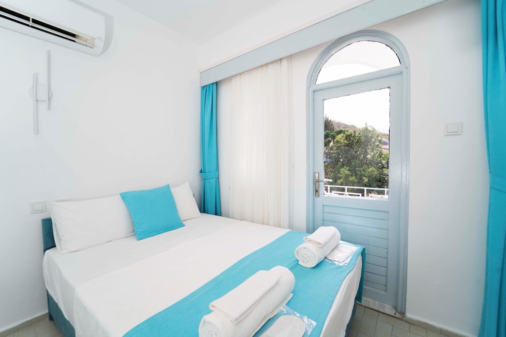 Standard Room - Photo 10