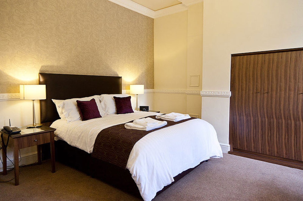Standard Room, 1 King Bed