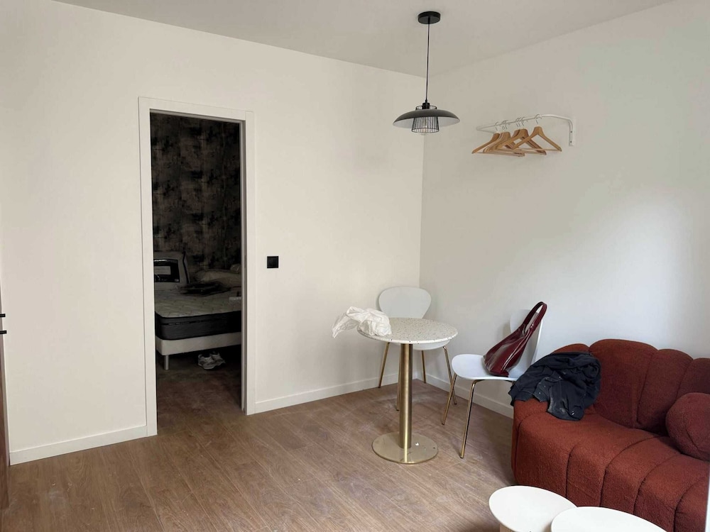 Apartment photo 1