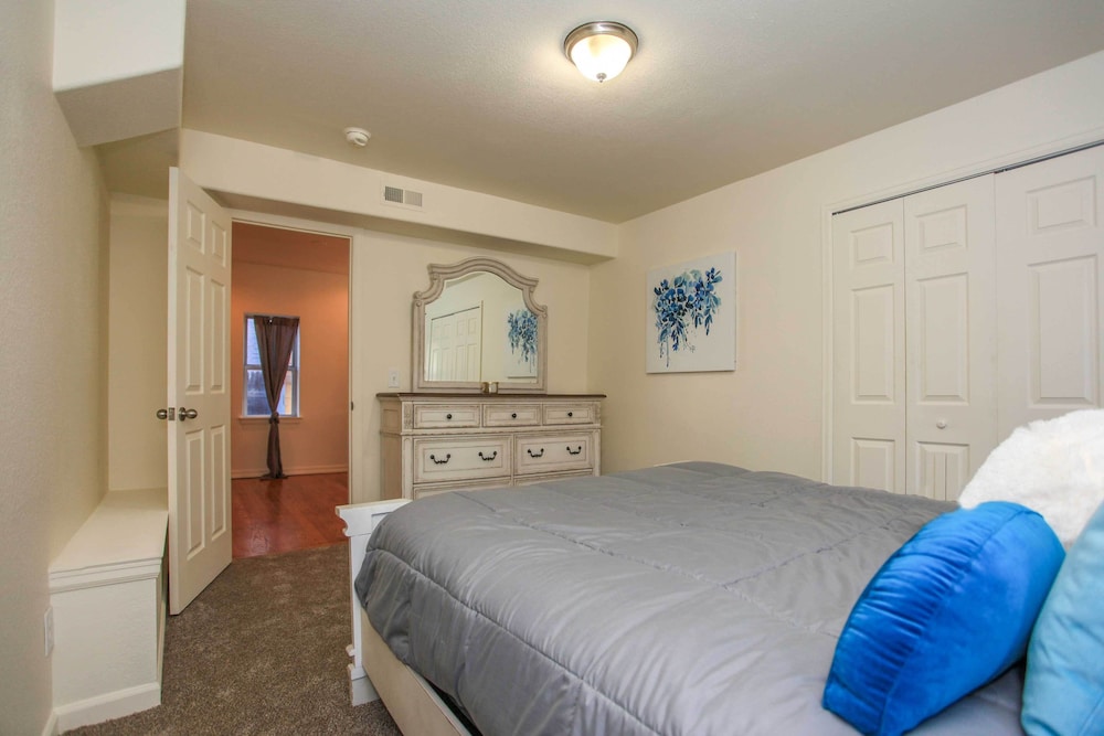House (2 Bedrooms) photo 1