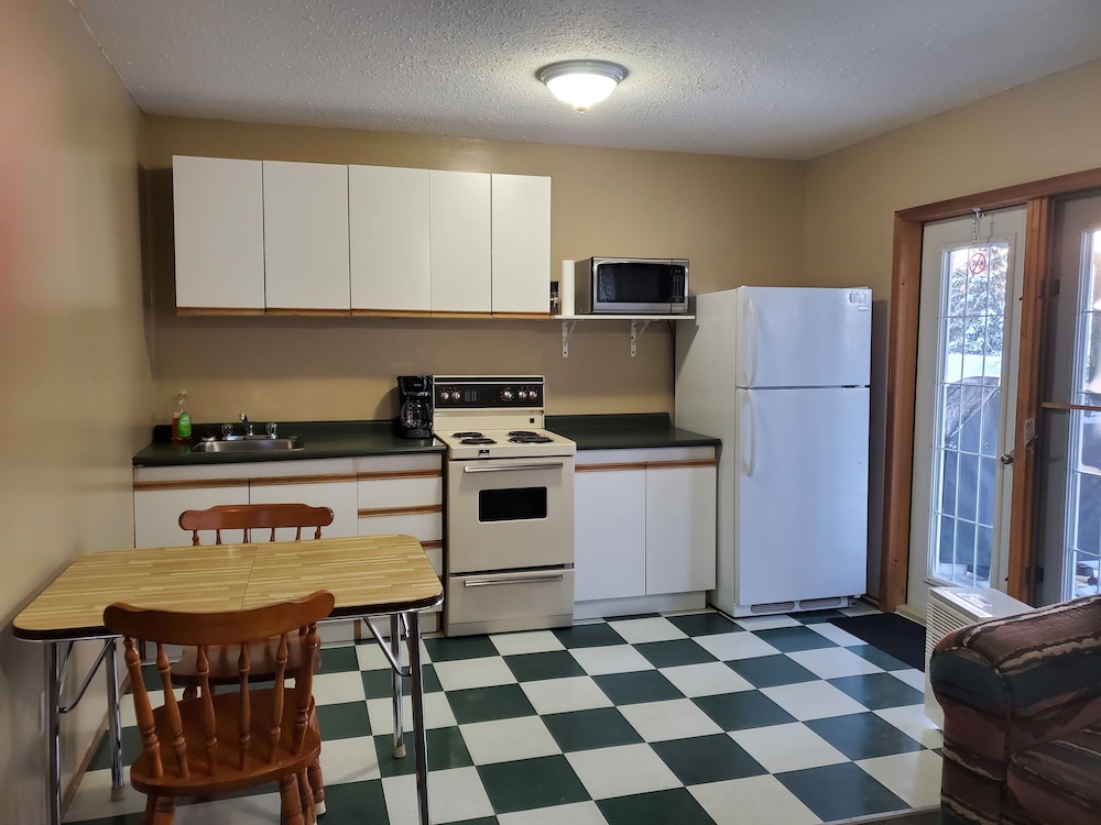 Cabin 1 photo 3