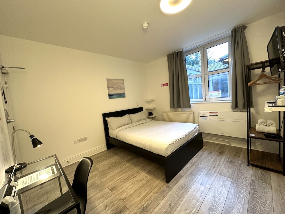 Standard Double Room - Photo 2