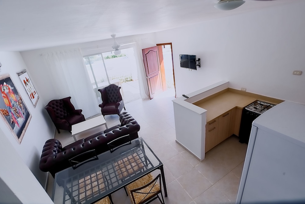 Deluxe Apartment, 2 Bedrooms, Pool View