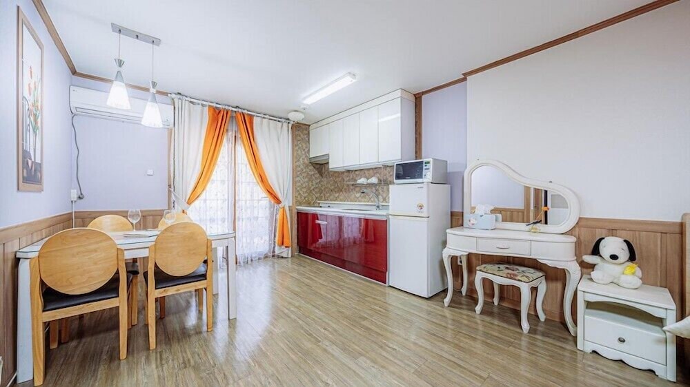 Room (Bijou) - Photo 4
