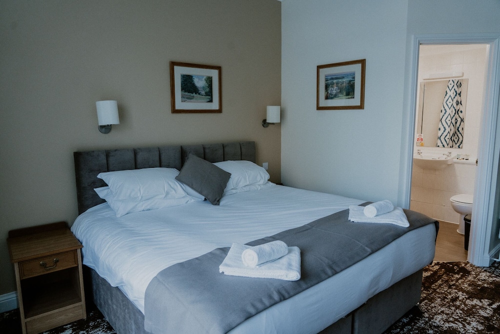 Deluxe Double Or Twin Room, Ensuite photo 1