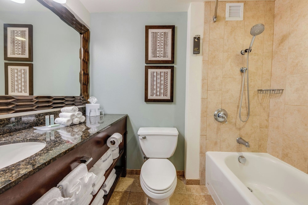 Room, 1 King Bed with Sofa bed, Balcony, Resort View (Mobility Accessible) - Photo 8