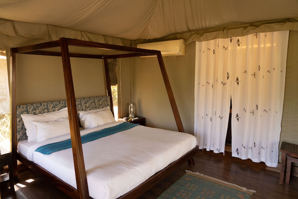 Deluxe Tent