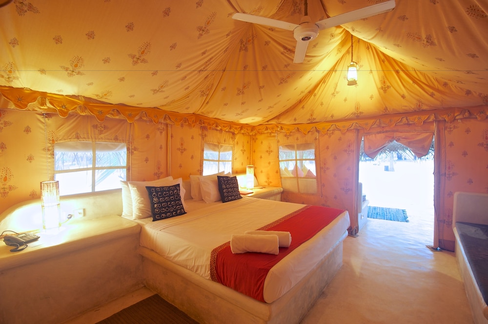 Standard Tent photo 2