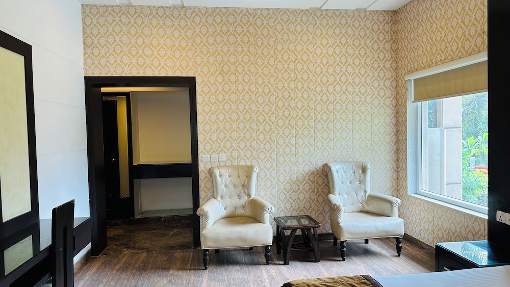 Standard Room photo 2