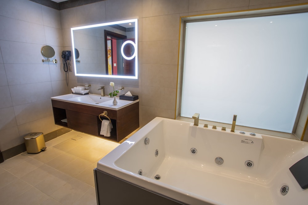 Junior Suite - Photo 9