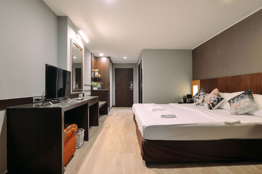 Deluxe Triple Room photo 3