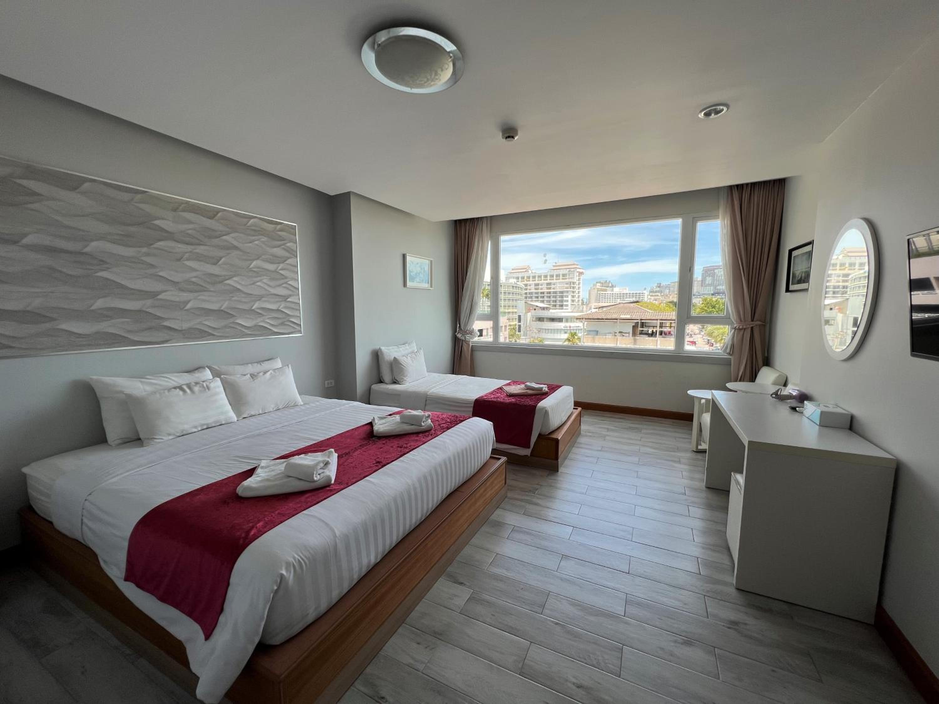 Triple Room with View