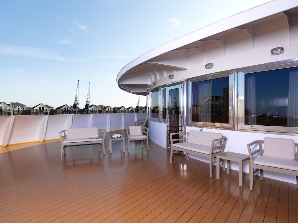 Executive Suite, River View photo 3