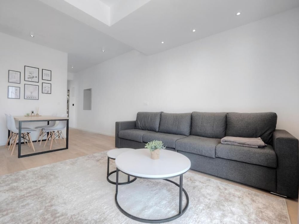 Premium Apartment
