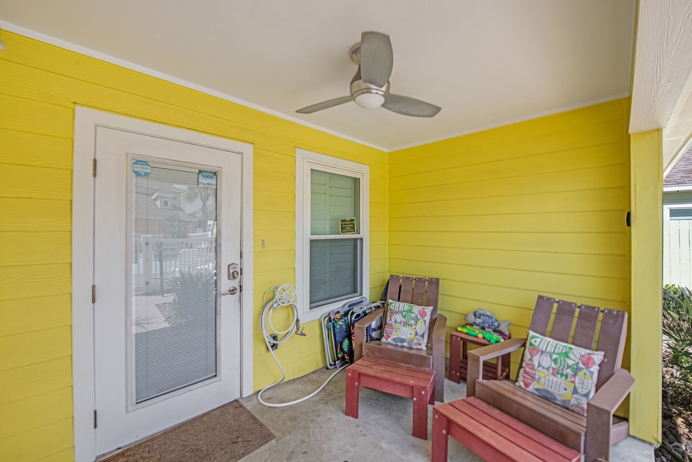 The LUV Shack, Photo 4