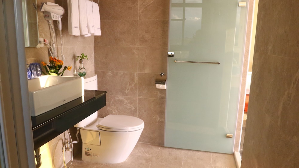 Deluxe Double Room (102) - Photo 5