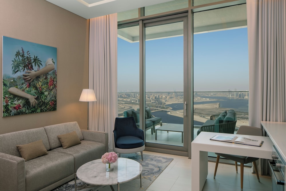 Studio, 1 King Bed, Balcony (Urban Living)