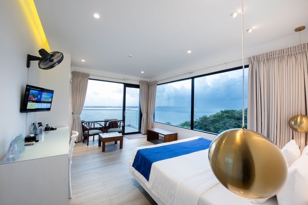 Panoramic Double Room, 1 Double Bed, Ocean View