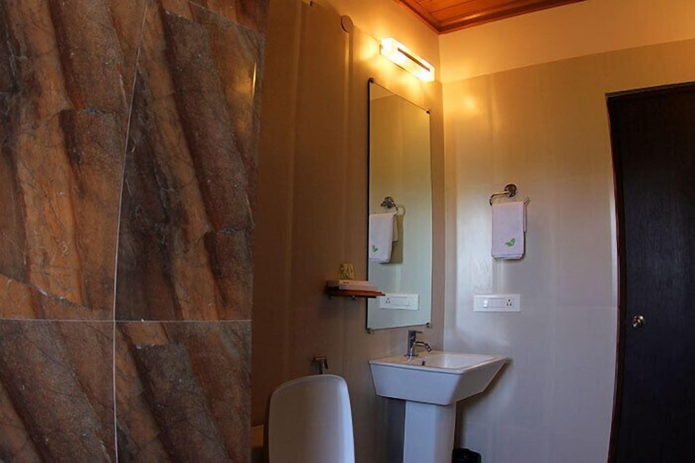 Super Deluxe Room - Photo 3