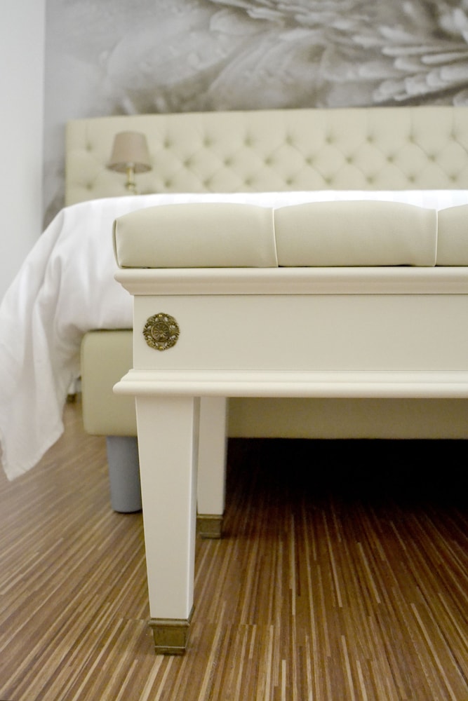 Comfort Double Or Twin Room, City View photo 2