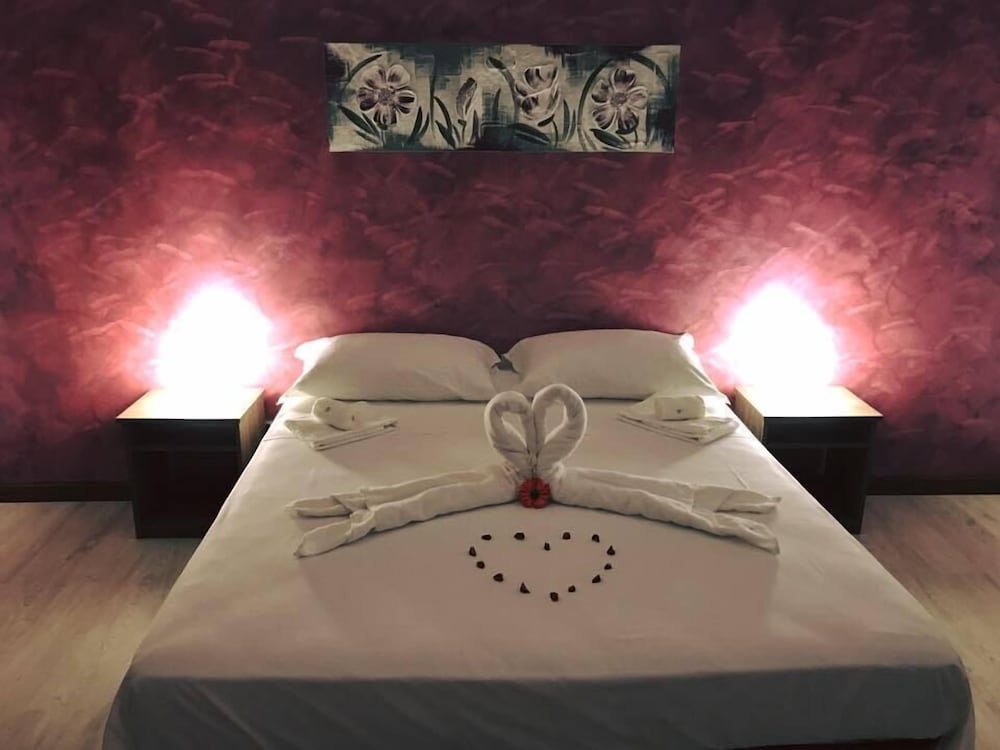 Deluxe Room, Ensuite