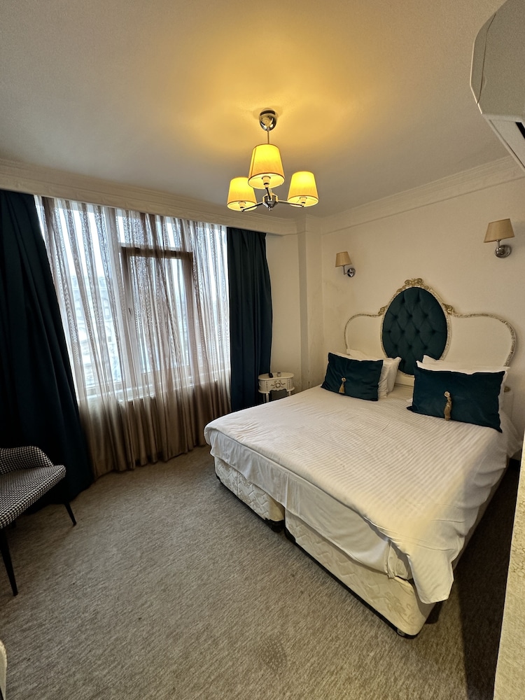 Superior Double Room, 1 Queen Bed photo 1
