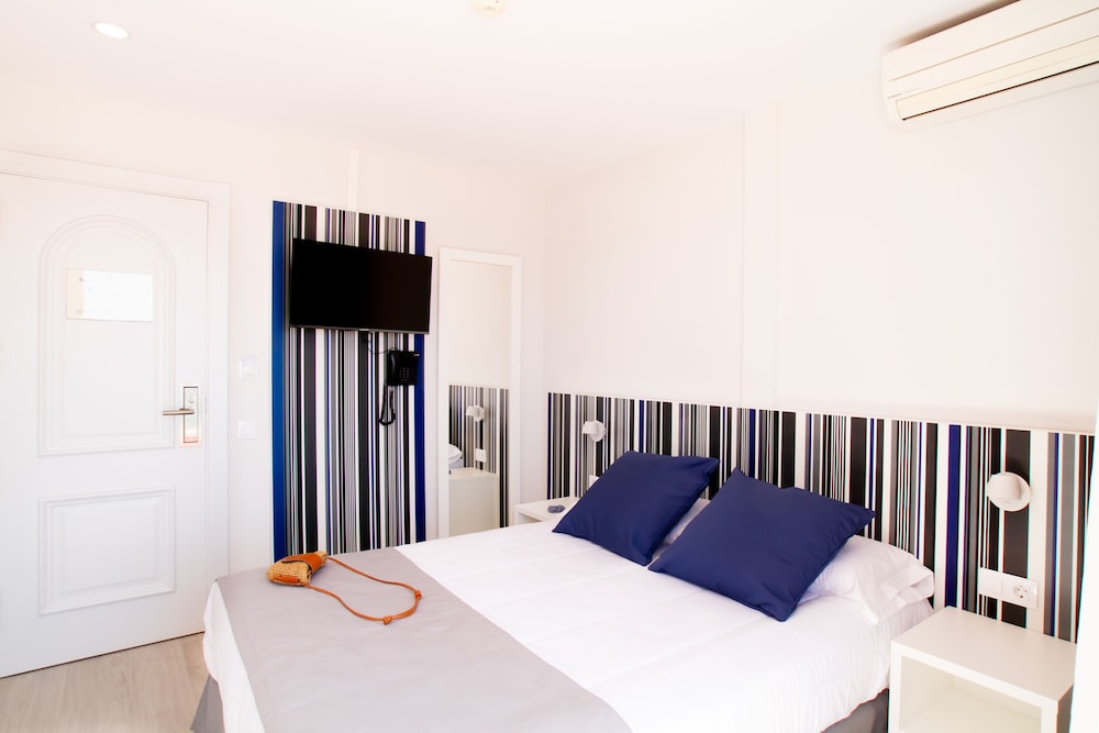Standard Triple Room (2+1) - Photo 3