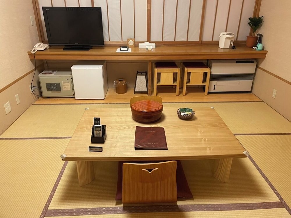 Japanese-style room 13.5 tatami mats, Non Smoking photo 2