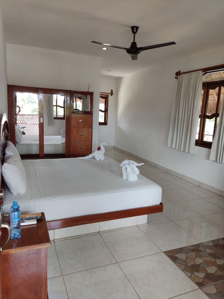 Suite, 1 King Bed