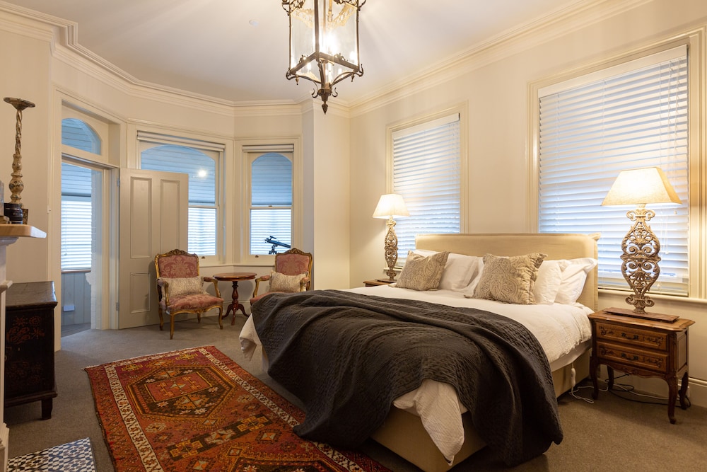 Regatta Suite