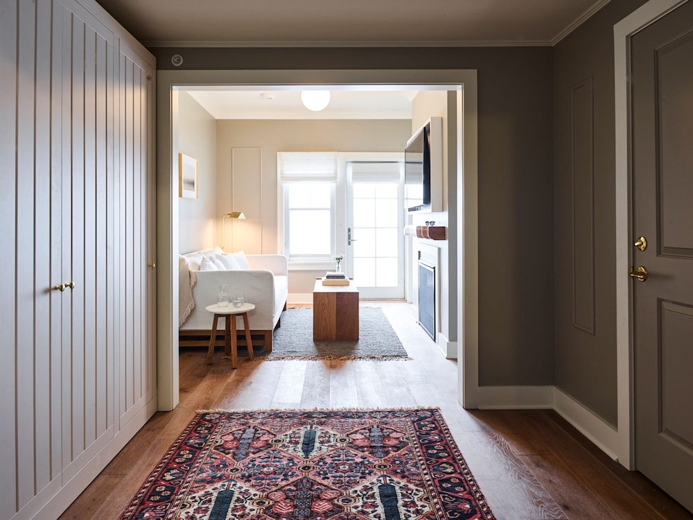 Suite (Dressing)