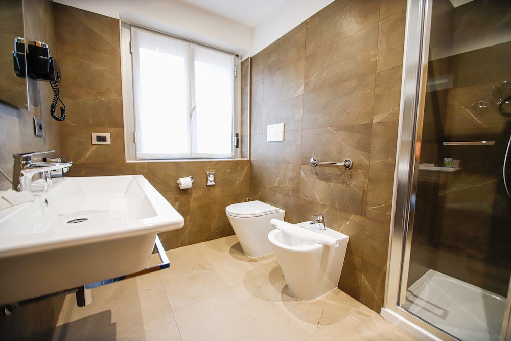 Comfort Double Room - Photo 5