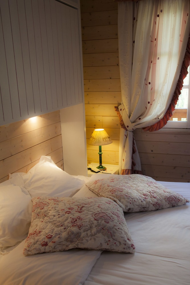 Standard Room photo 1