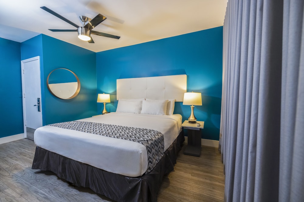 Deluxe Single Room, 1 King Bed, Non Smoking - Photo 4