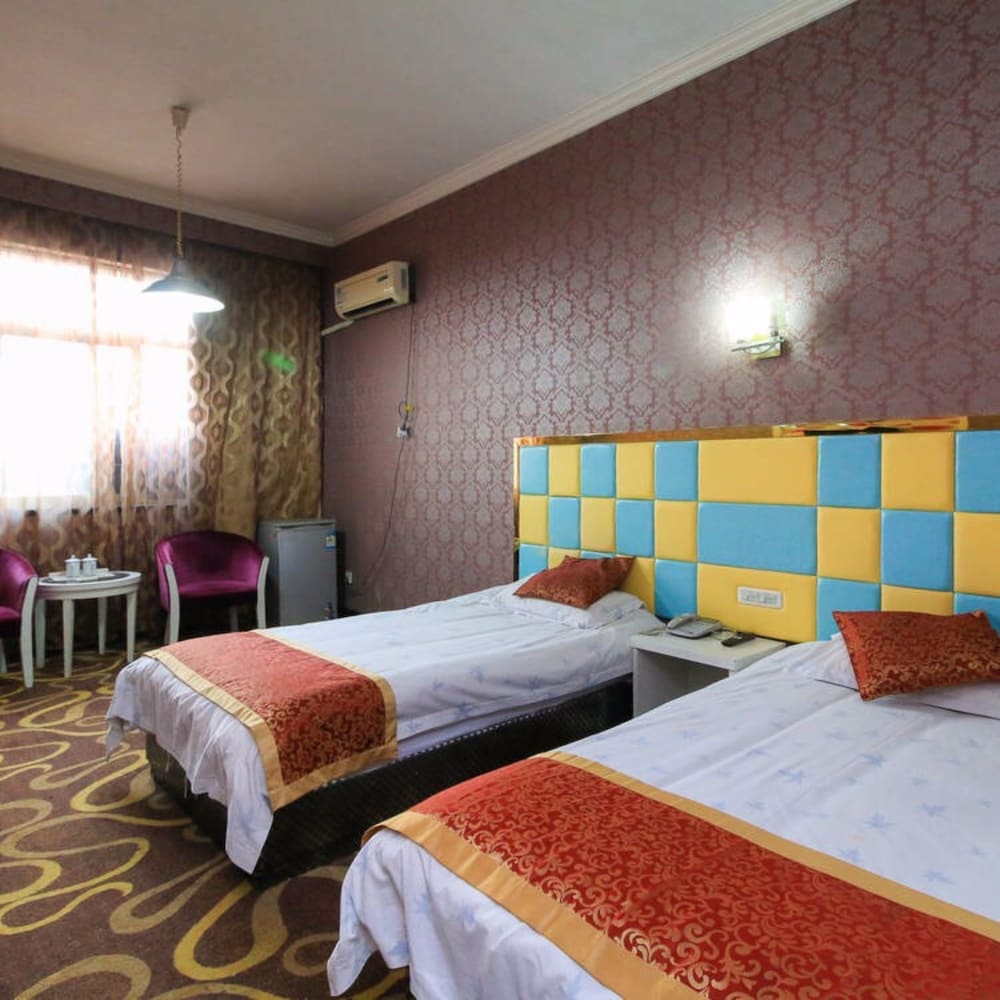Standard Twin Room photo 2