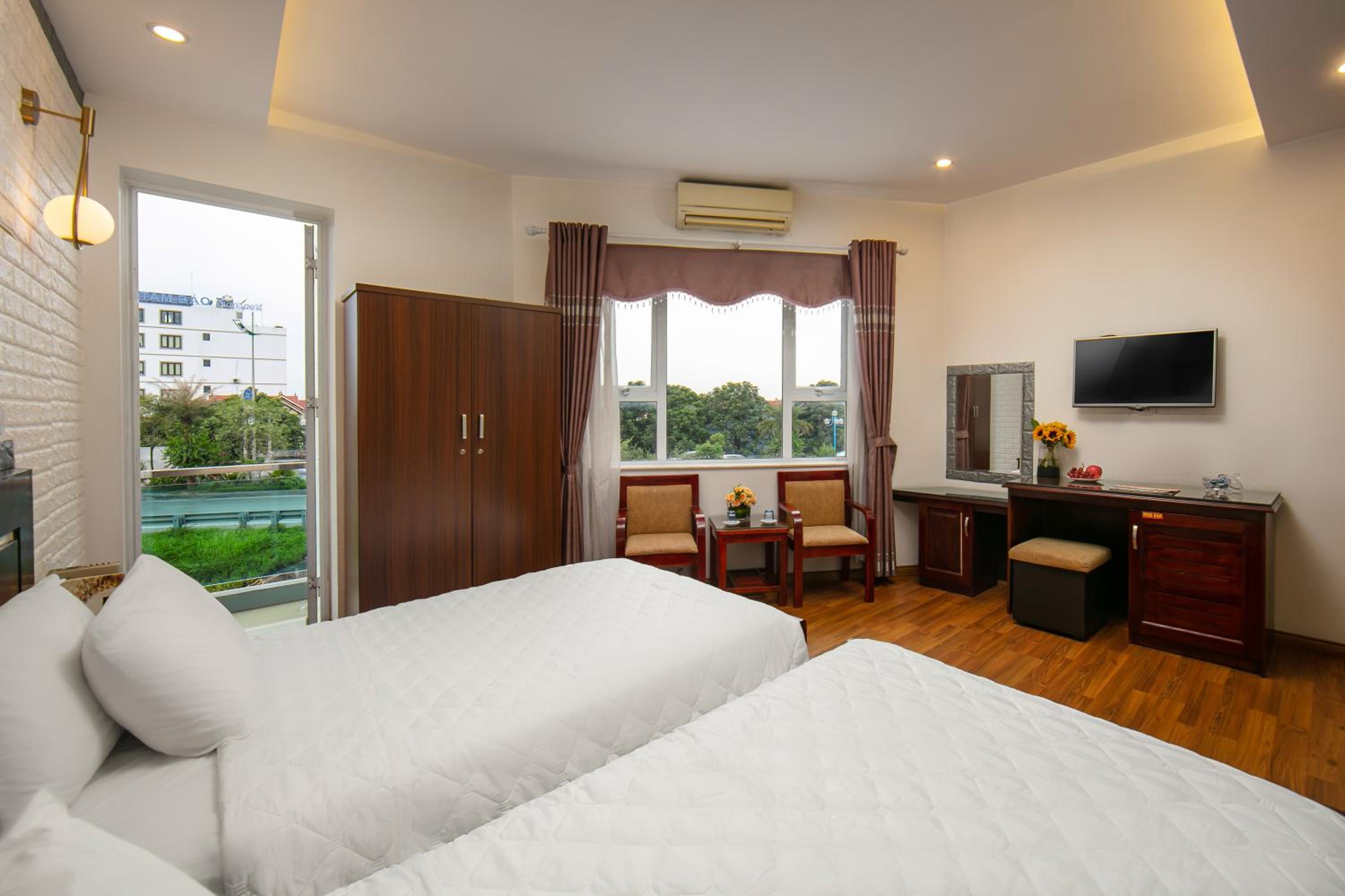 Superior Queen Room